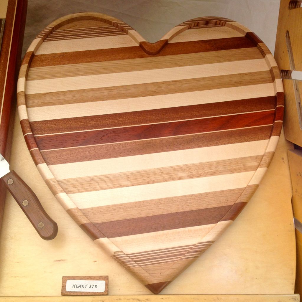 Heart cutting board