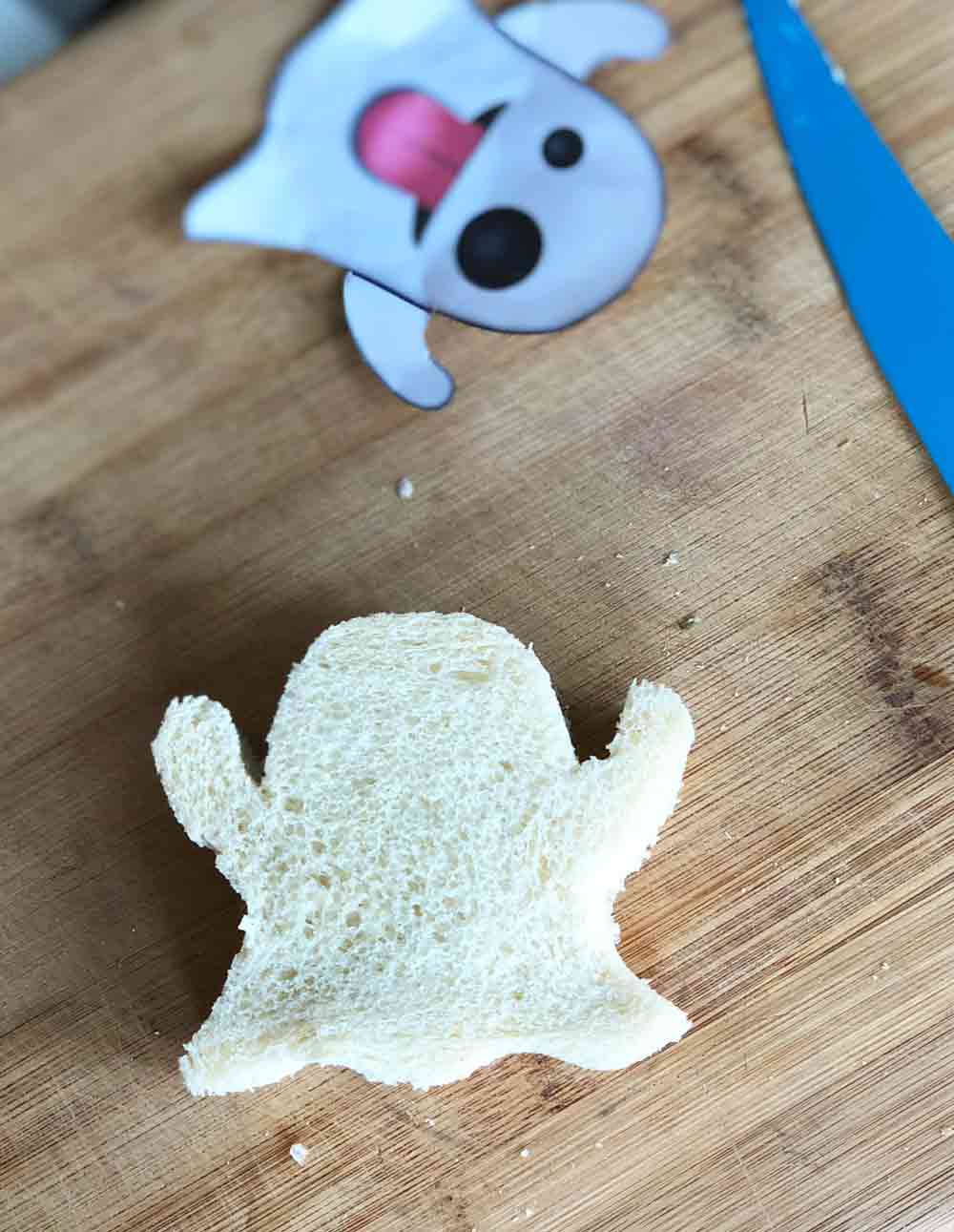 vegan ghost emoji tea sandwich