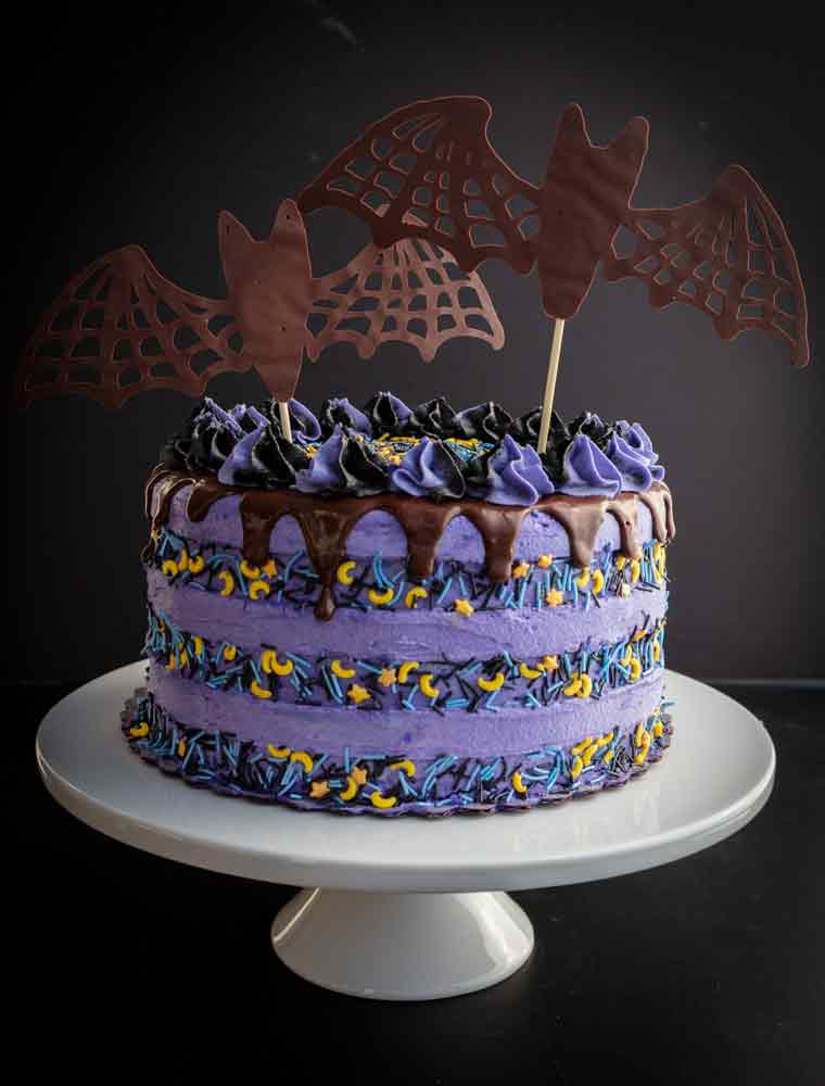 vegan halloween cake with chocolate bats