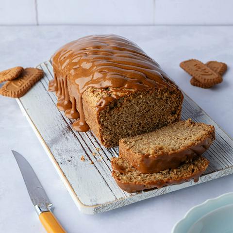 Vegan Gingerbread Loaf Cake (Starbucks Copycat) - Addicted to Dates