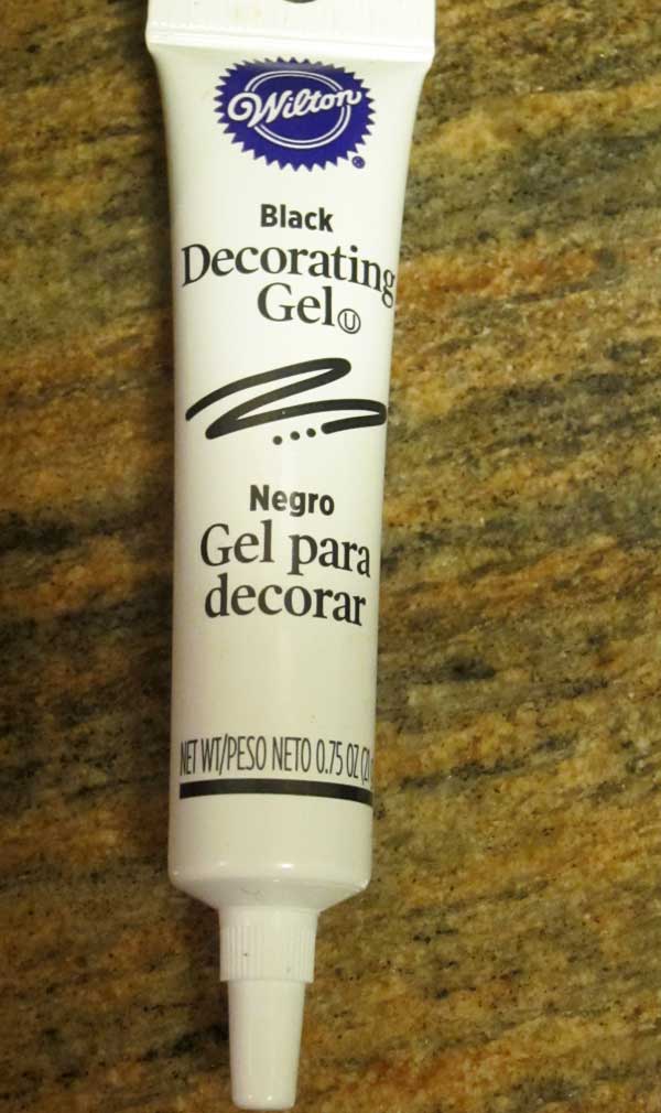 Black decorating gel