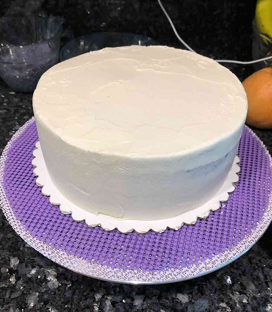 vegan fox cake with white frosting
