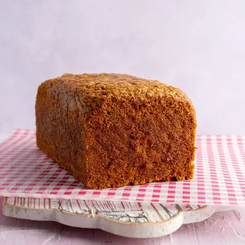 baked vegan carrot cake loaf.