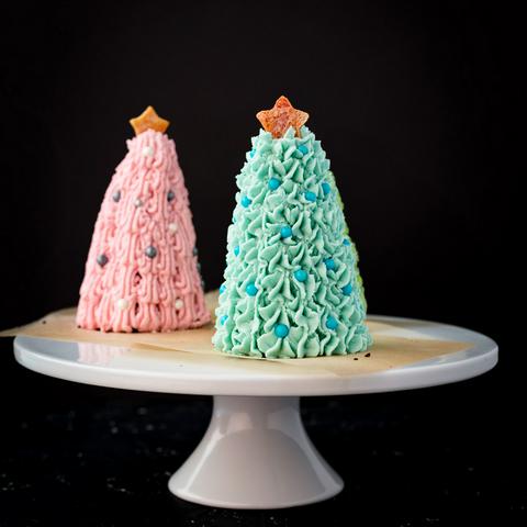 mini vegan pastel chocolate cake christmas trees