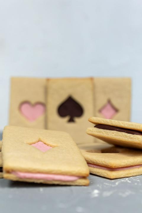 vegan cookie sandwiches that look like playing cards