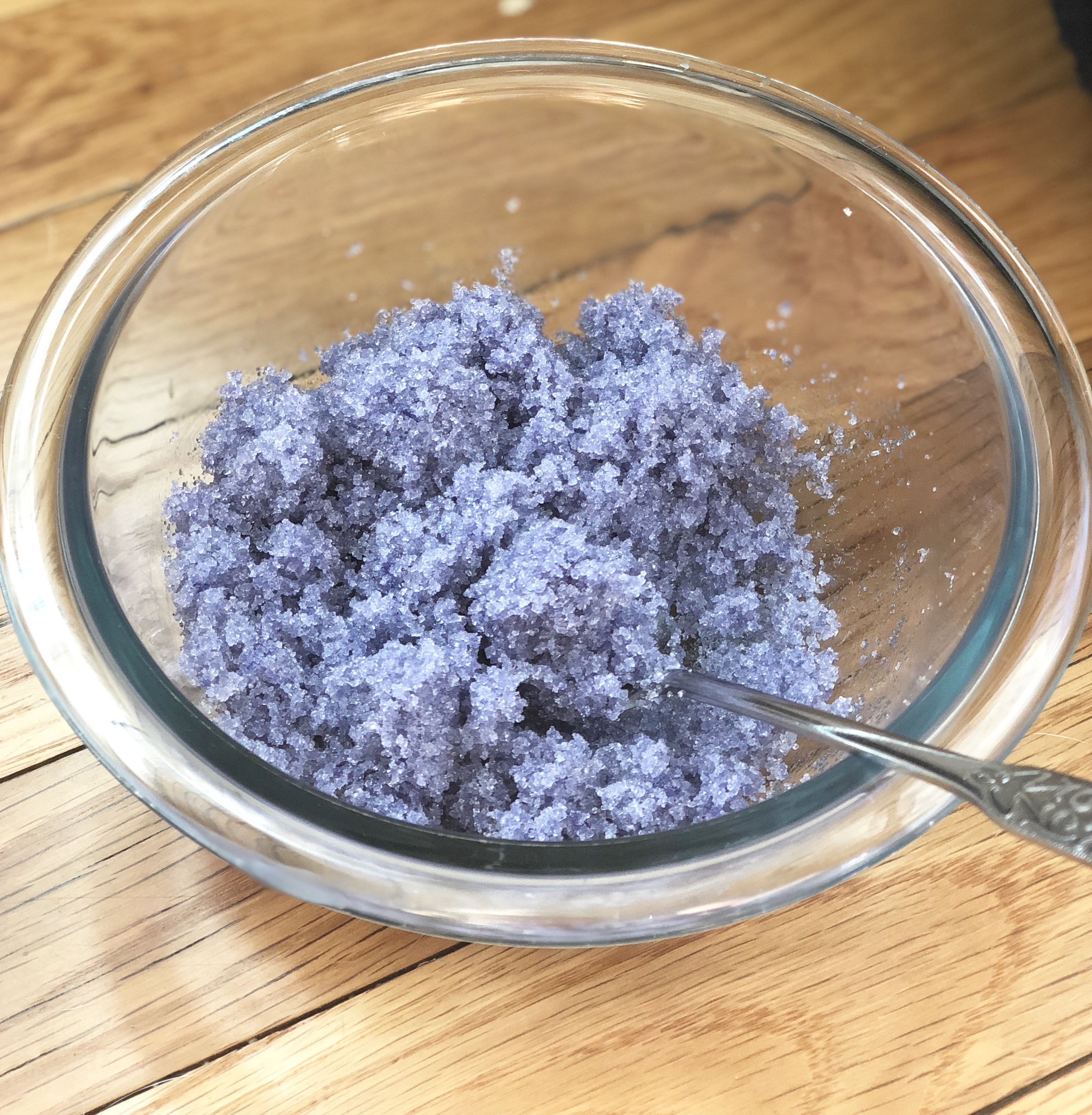 DIY vegan purple sugar