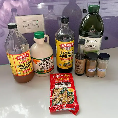 ingredients needed for tempeh bacon.