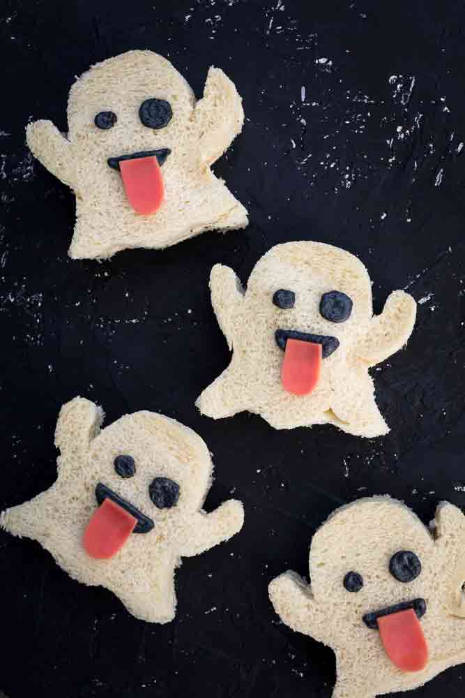 https://vegandollhouse.com/images/ghost-emojis/ghostwiches.jpg