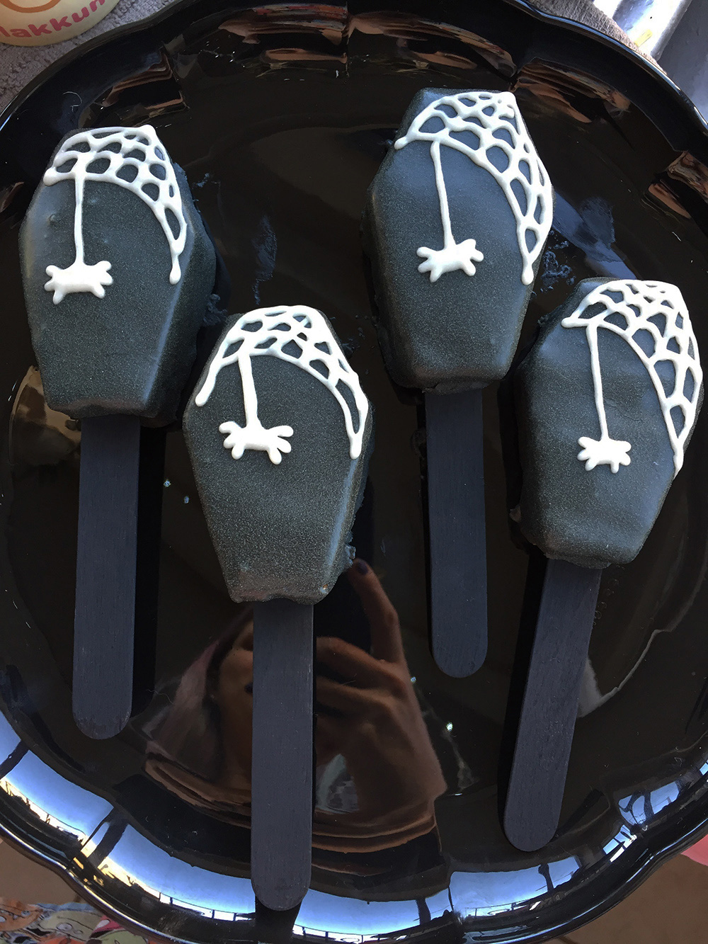 https://vegandollhouse.com/images/halloween2017/spider-coffins.jpg