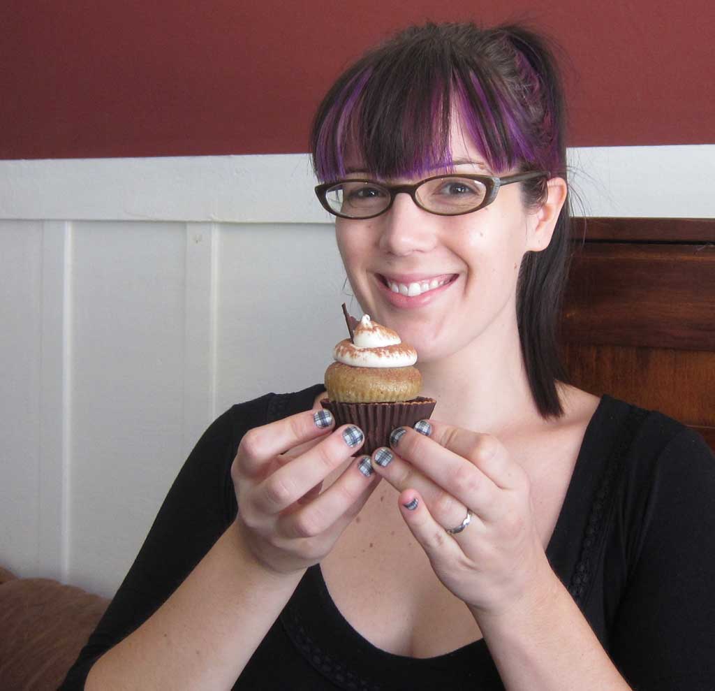 vegan tiramisu cupcake