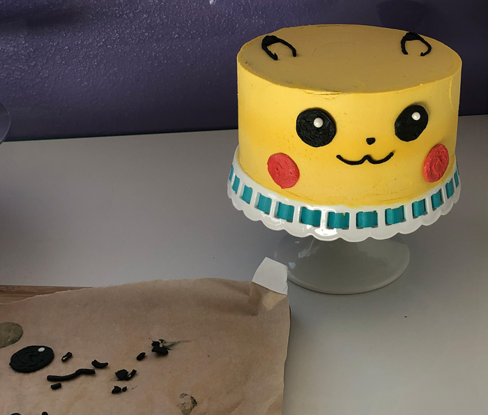 2-layer round vegan pikachu pokemon cake