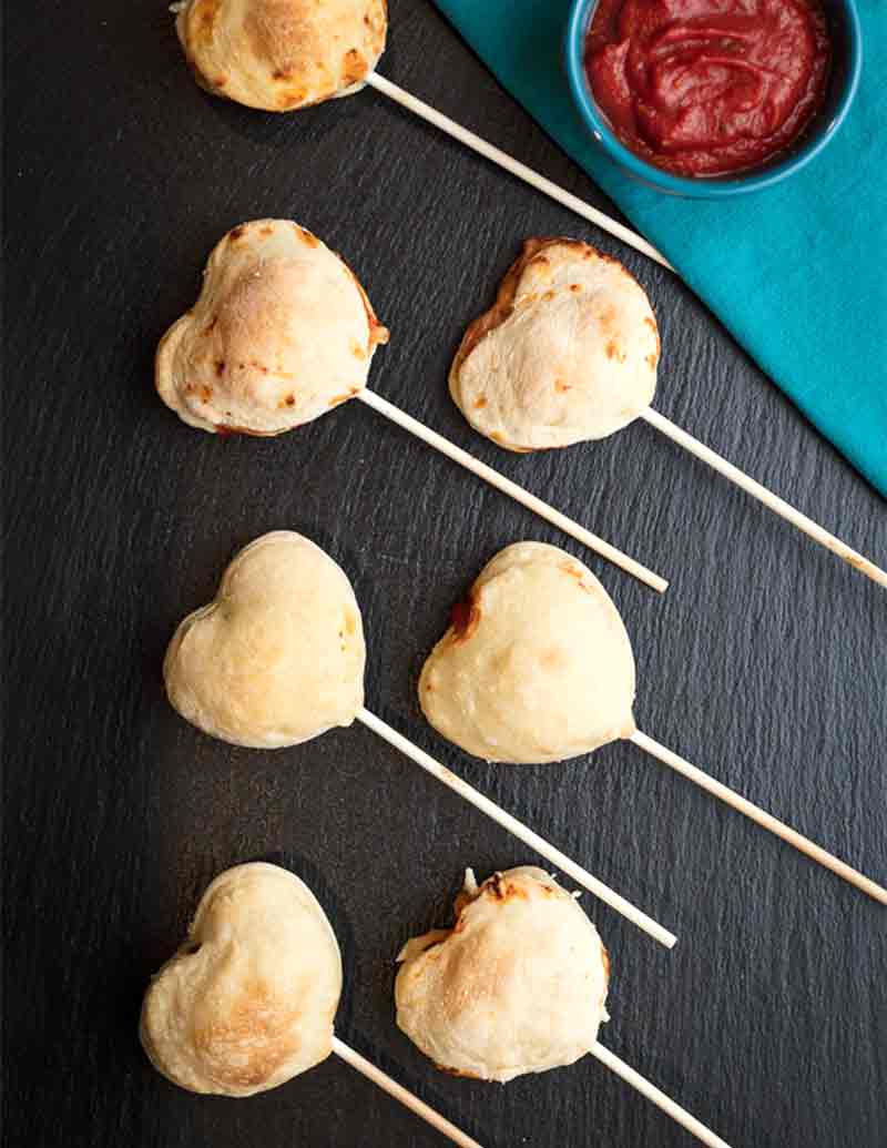 vegan pepperoni pizza lollipops