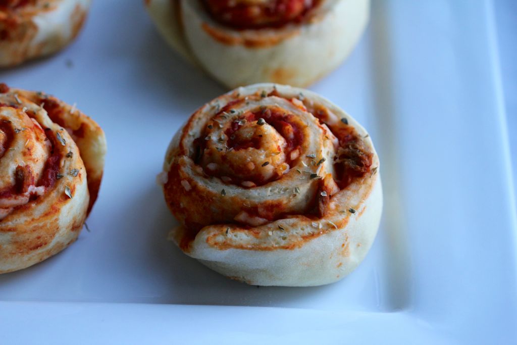 vegan pizza pinwheels