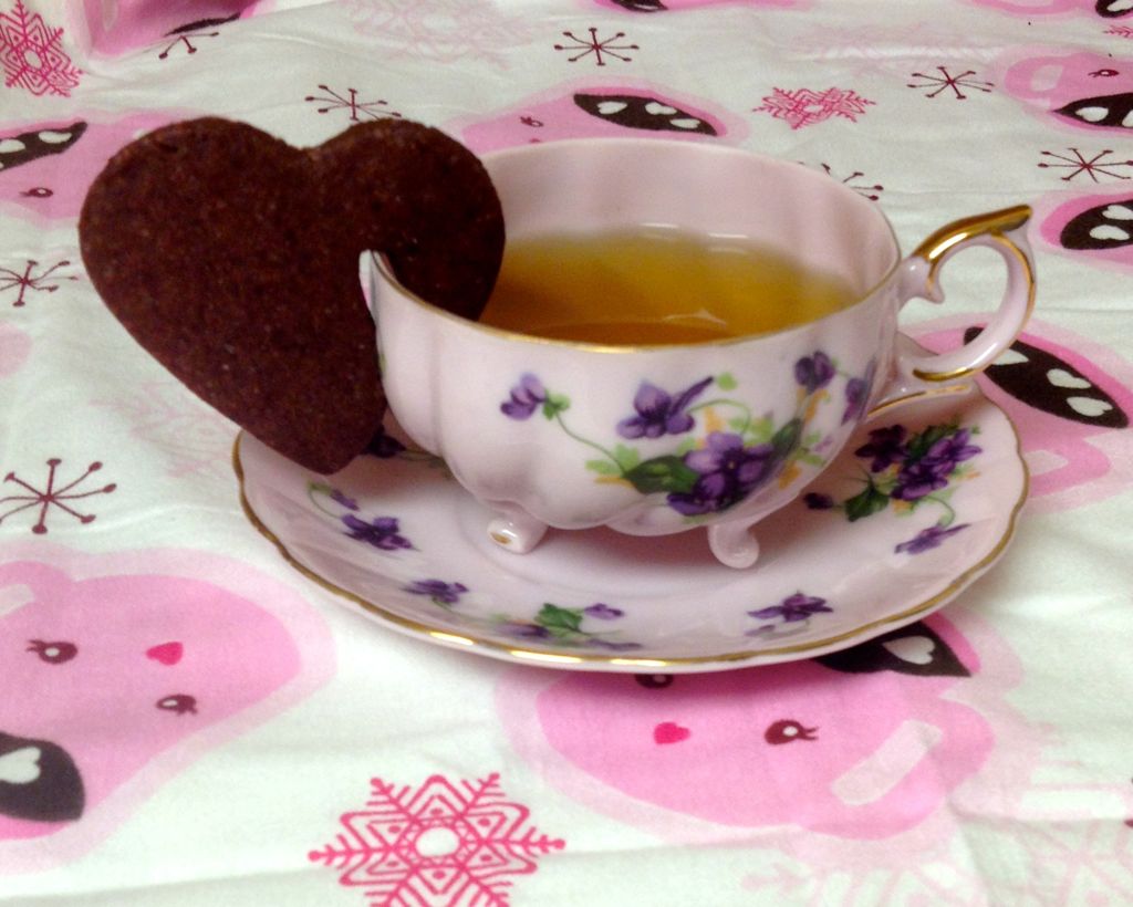 vegan red velvet teacup heart cookies