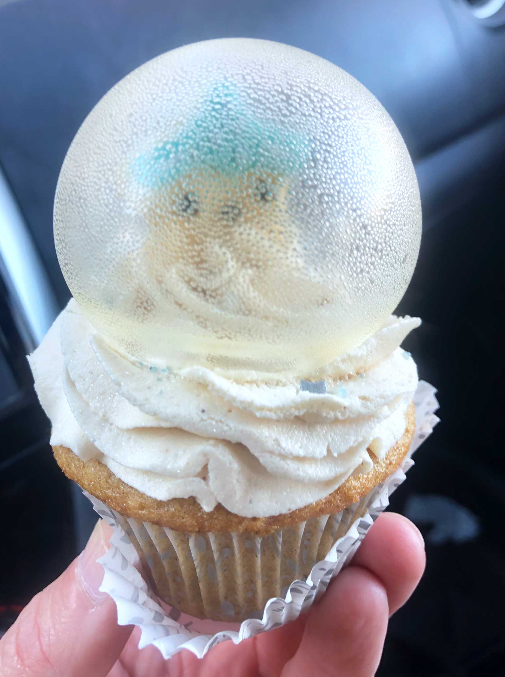 vegan eggnog snowglobe cupcake