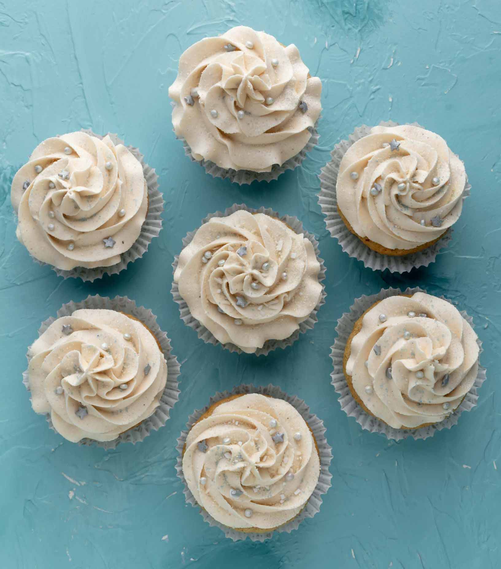 vegan eggnog cupcakes with vegan eggnog buttercream frosting