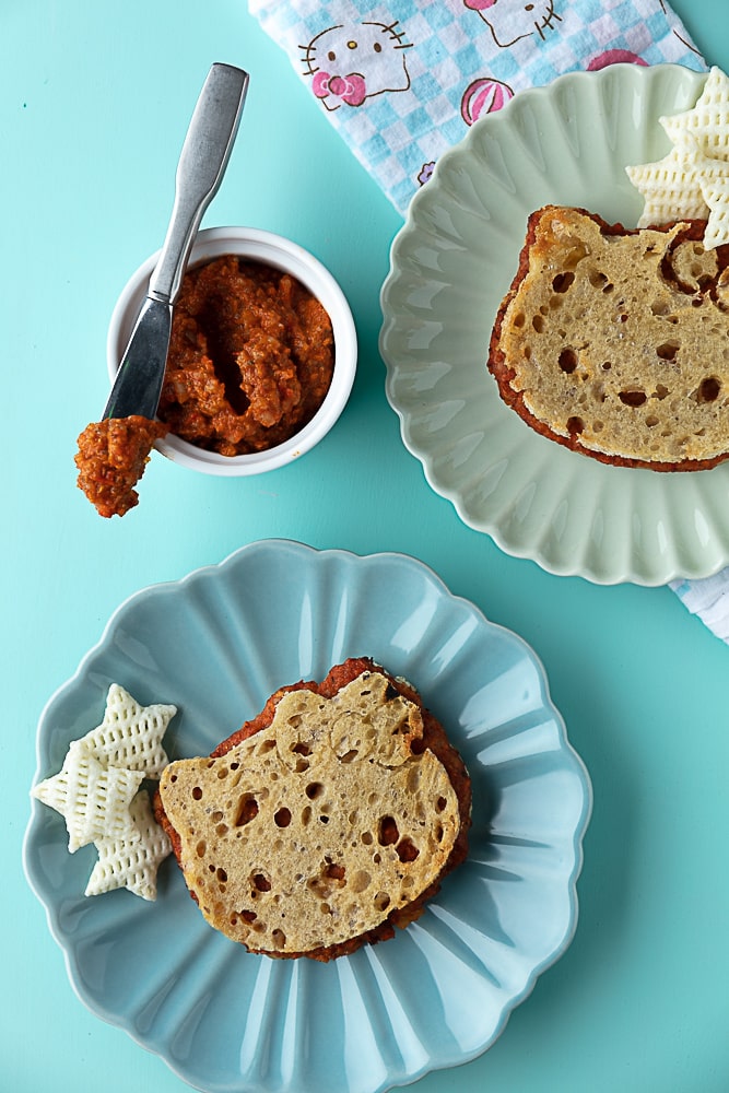 vegan sobrasada sandwiches in the shape of hello kitty